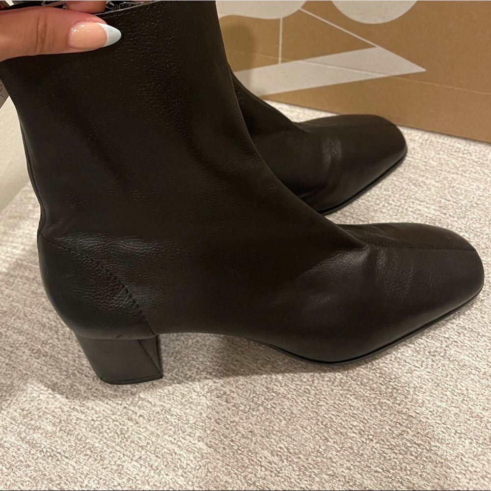 ZARA Size 38 Real Leather Heeled Boots